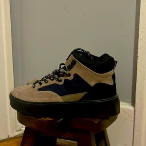 Greats Brooklyn Sneakers size 7.5